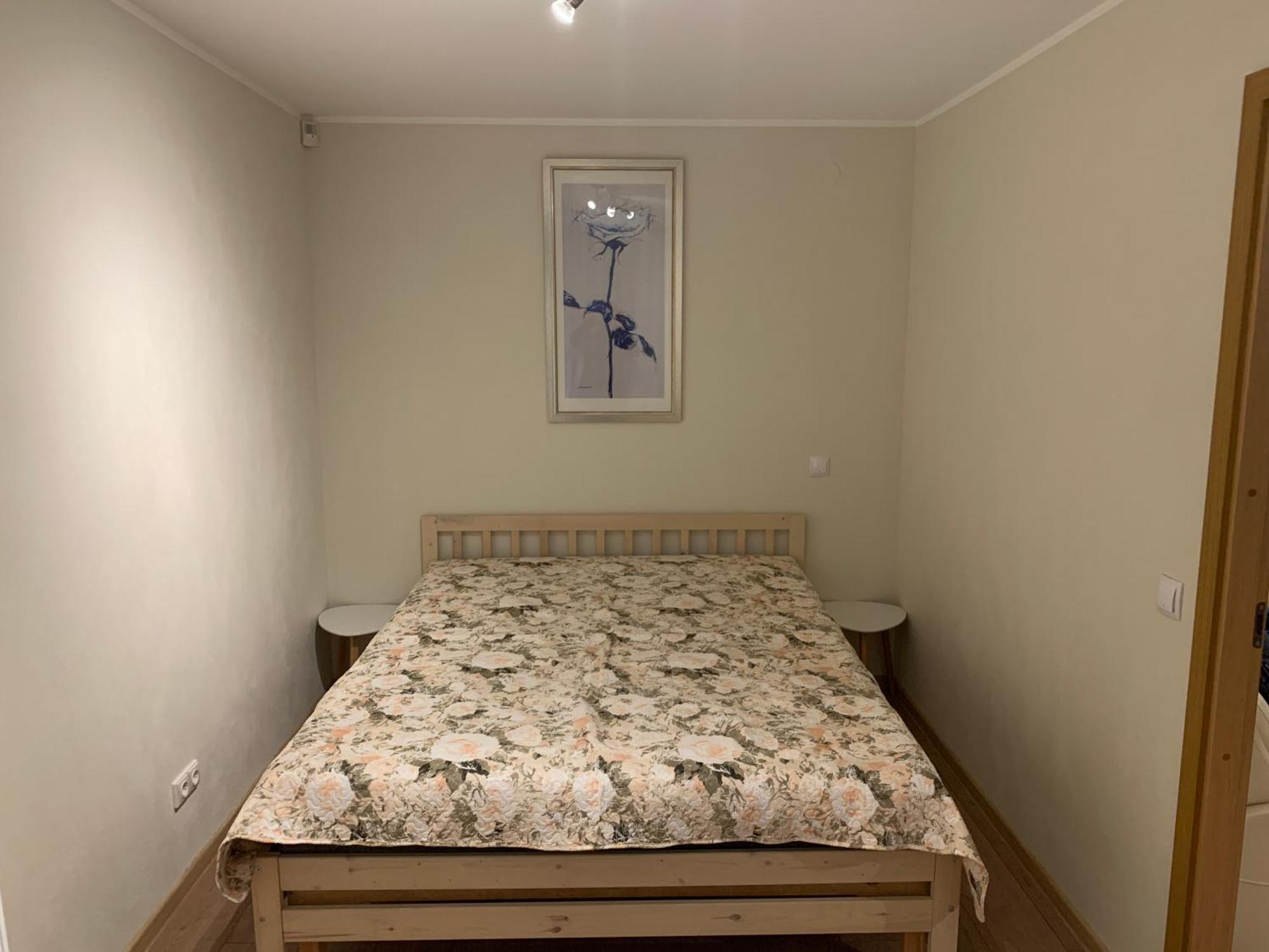 Dikol Two-Room Apartment-Self Check-In & Free Parking Near City Center Tallinn Bagian luar foto
